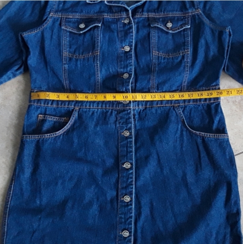 Classic Long Sleeve Dark Blue Denim Button-Up Dress. - Picture 6 of 8